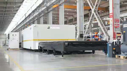 dafa888手机版高功率宽幅激光切割机